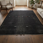 Solid pattern on the Fidansad vintage kilim rug – handwoven flatweave in Anatolia, Turkey