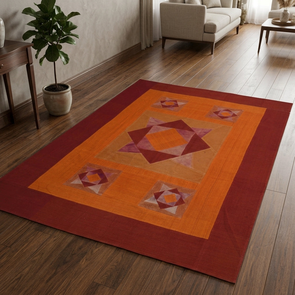 Geometric pattern on the Karanfiltac vintage kilim rug – handwoven flatweave in Anatolia, Turkey