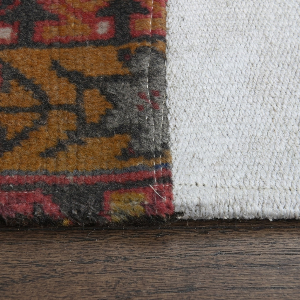 Oriental pattern on the Ardicruh Summer Creation vintage kilim rug – handwoven flatweave in Anatolia, Turkey