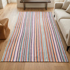 Striped pattern on the Zerisik vintage kilim rug – handwoven flatweave in Anatolia, Turkey