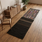 Oriental pattern on the Melisnur vintage kilim runner rug – handwoven flatweave in Anatolia, Turkey
