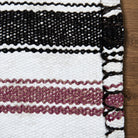 Striped pattern on the Yesimkusa vintage kilim rug – handwoven flatweave in Anatolia, Turkey