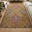 Ikat pattern on the Ecenisin vintage kilim rug – handwoven flatweave in Anatolia, Turkey