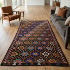 Ikat pattern on the Nakstac vintage kilim rug – handwoven flatweave in Anatolia, Turkey
