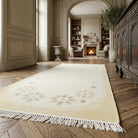 Solid pattern on the Naeanome vintage kilim rug – handwoven flatweave in Anatolia, Turkey