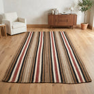 Striped pattern on the Gulhayat vintage kilim rug – handwoven flatweave in Anatolia, Turkey
