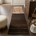Tribal pattern on the Humanursu vintage kilim runner rug – handwoven flatweave in Anatolia, Turkey