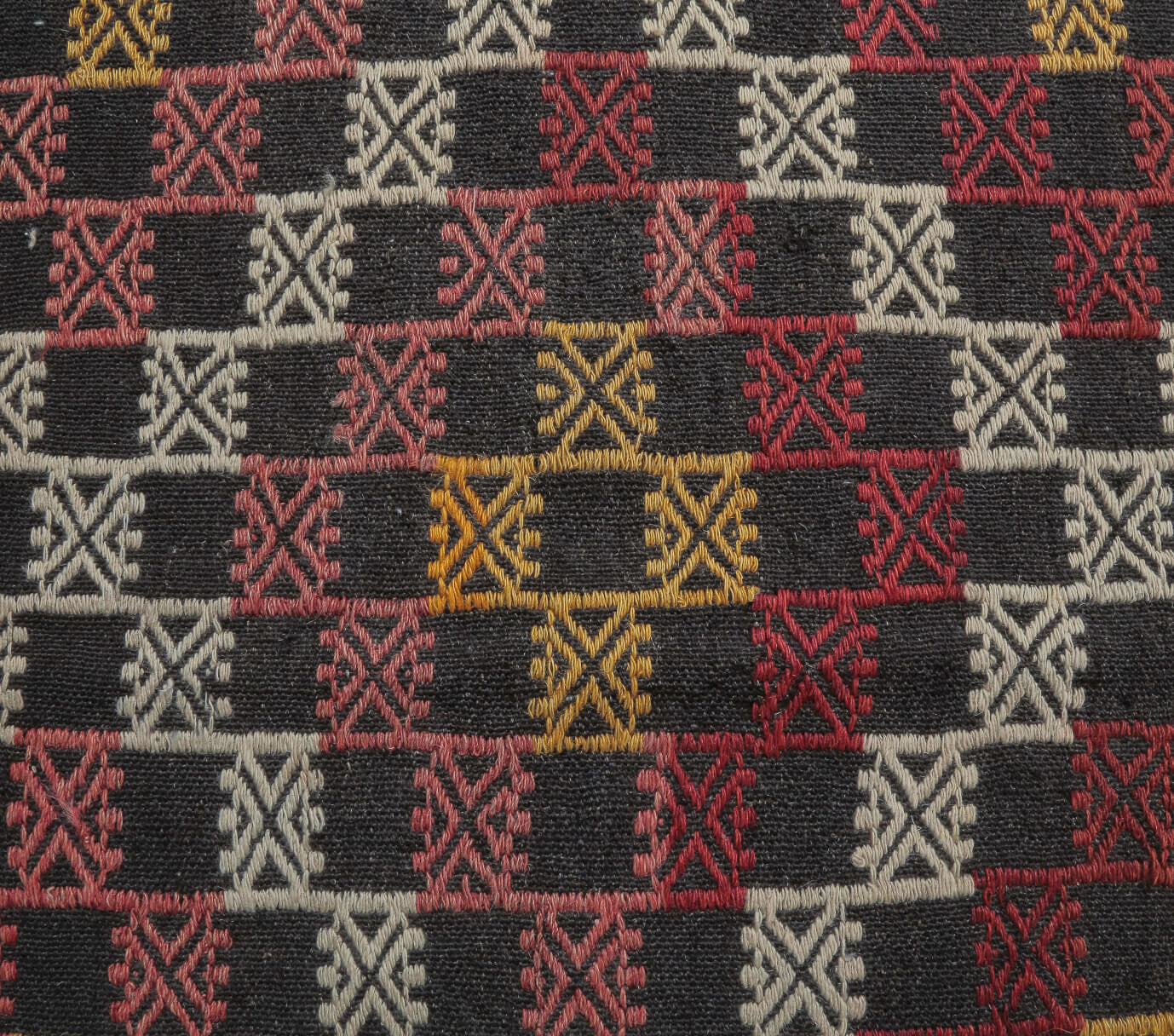 Damlasad kilim: 1960s handwoven flatweave Anatolian kilim with ikat motifs