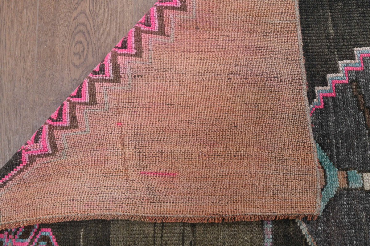 116x371 cm vintage Anatolian runner rug – Sosiphone, low pile, wool