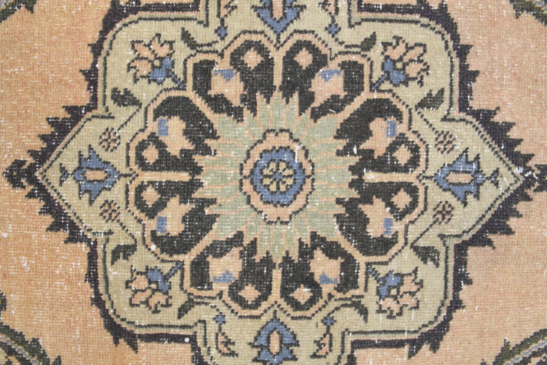 Authentic Anatolian vintage runner rug (1970s) with oriental design – one-of-a-kind at Fame Rugs