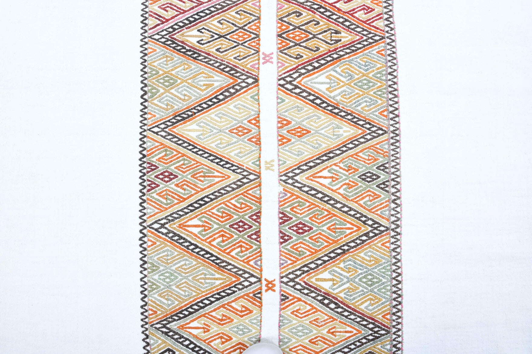 Handwoven flatweave wool kilim from Anatolia, Turkey – 4x4 Handmade Vintage Kilim Rug 3'11" x 4'4"