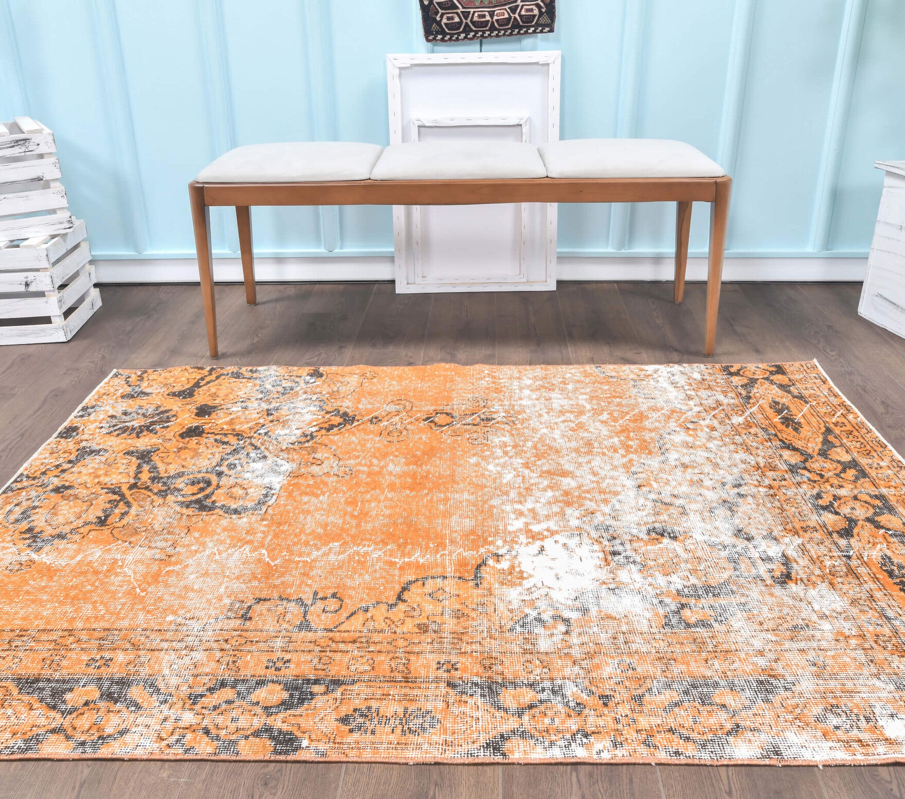Authentic Anatolian vintage area rug (1970s) with oriental design – one-of-a-kind at Fame Rugs