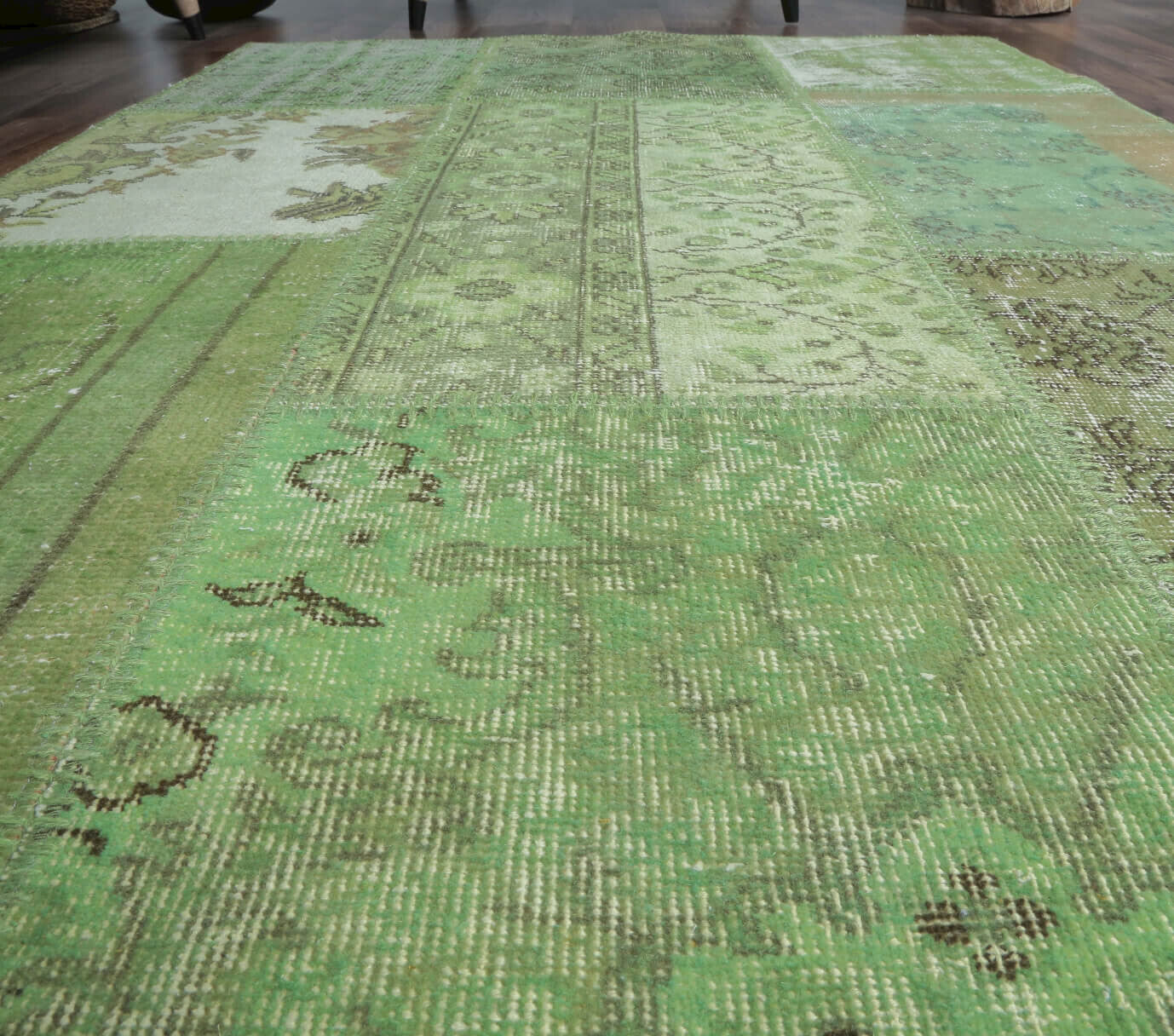 121x184 cm vintage patchwork Anatolian area rug – Hemerophone, low pile, wool