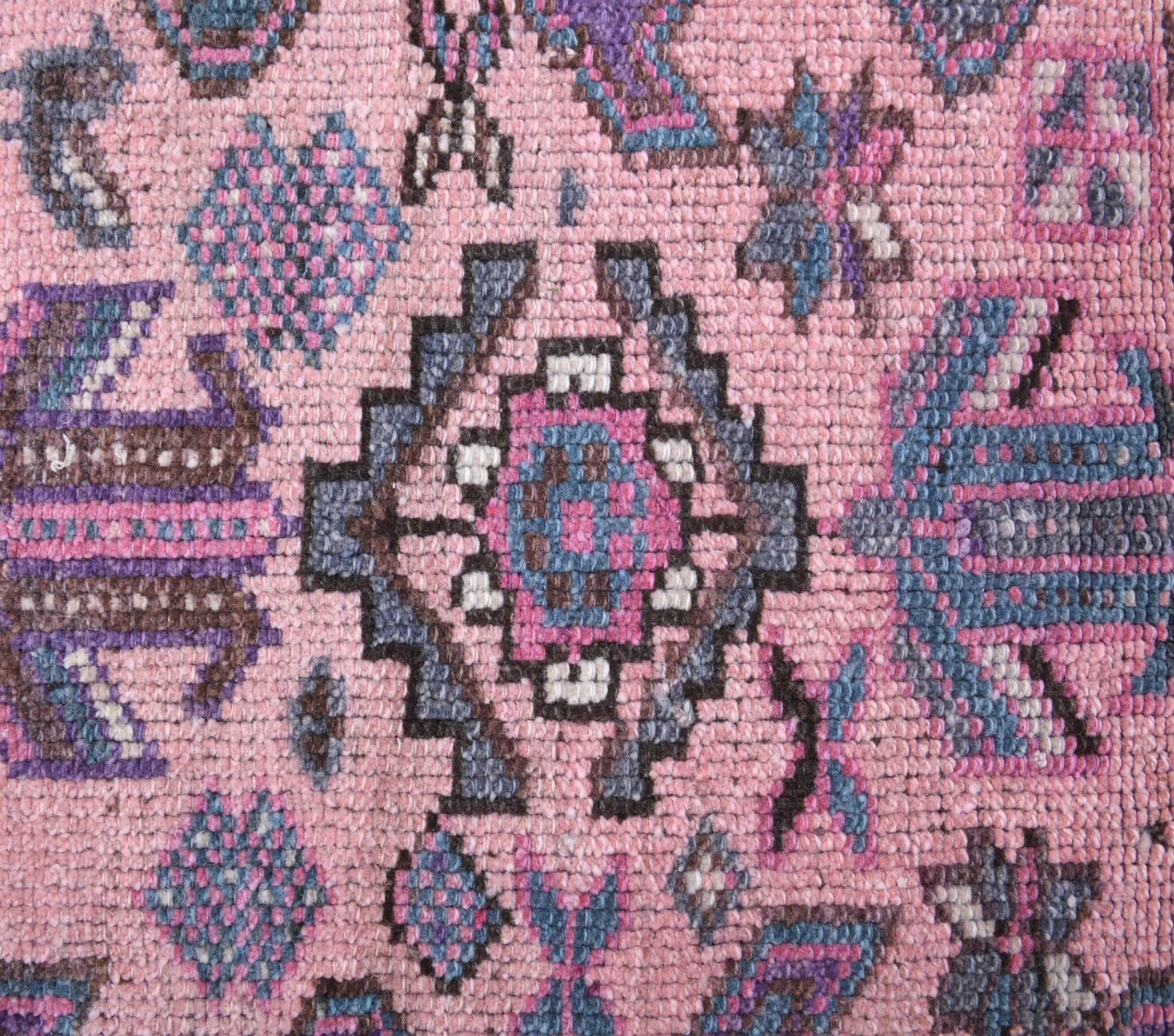 Authentic Turkish vintage area rug (1970s) with ikat design – one-of-a-kind at Fame Rugs