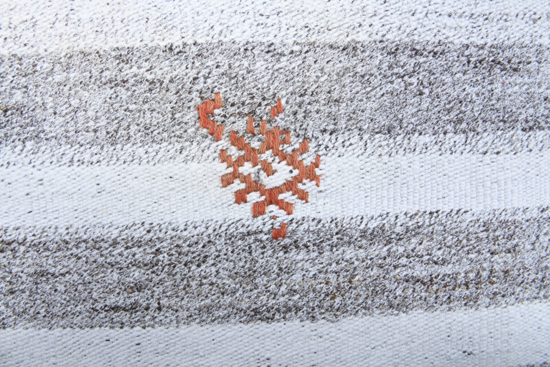 Bestepare kilim: 1960s handwoven flatweave Anatolian kilim