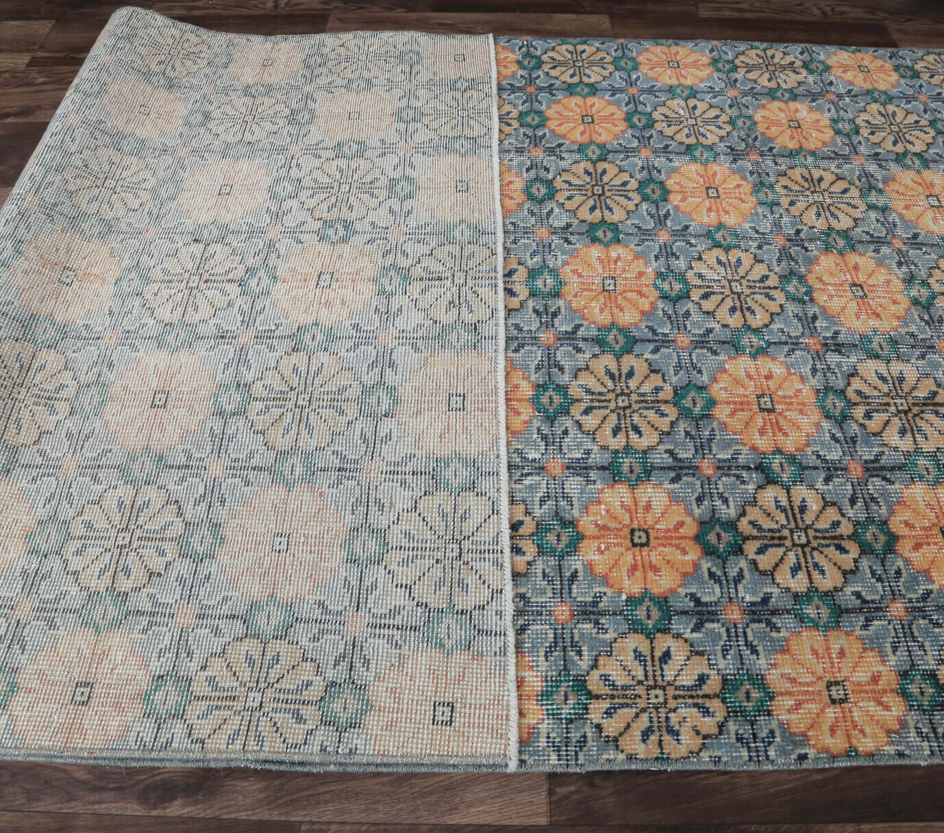 Authentic Anatolian vintage area rug (1970s) with ikat design – one-of-a-kind at Fame Rugs