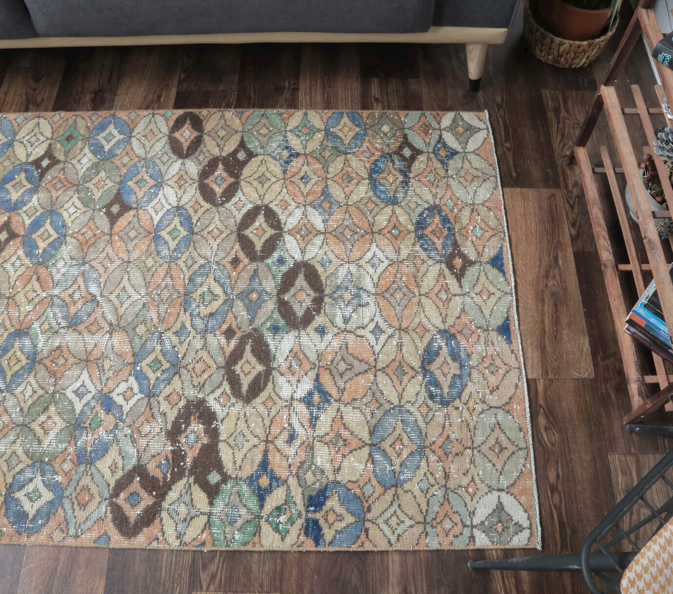 One-of-a-kind 1970s Anatolian vintage area rug in wool, 3'7" x 6'9"