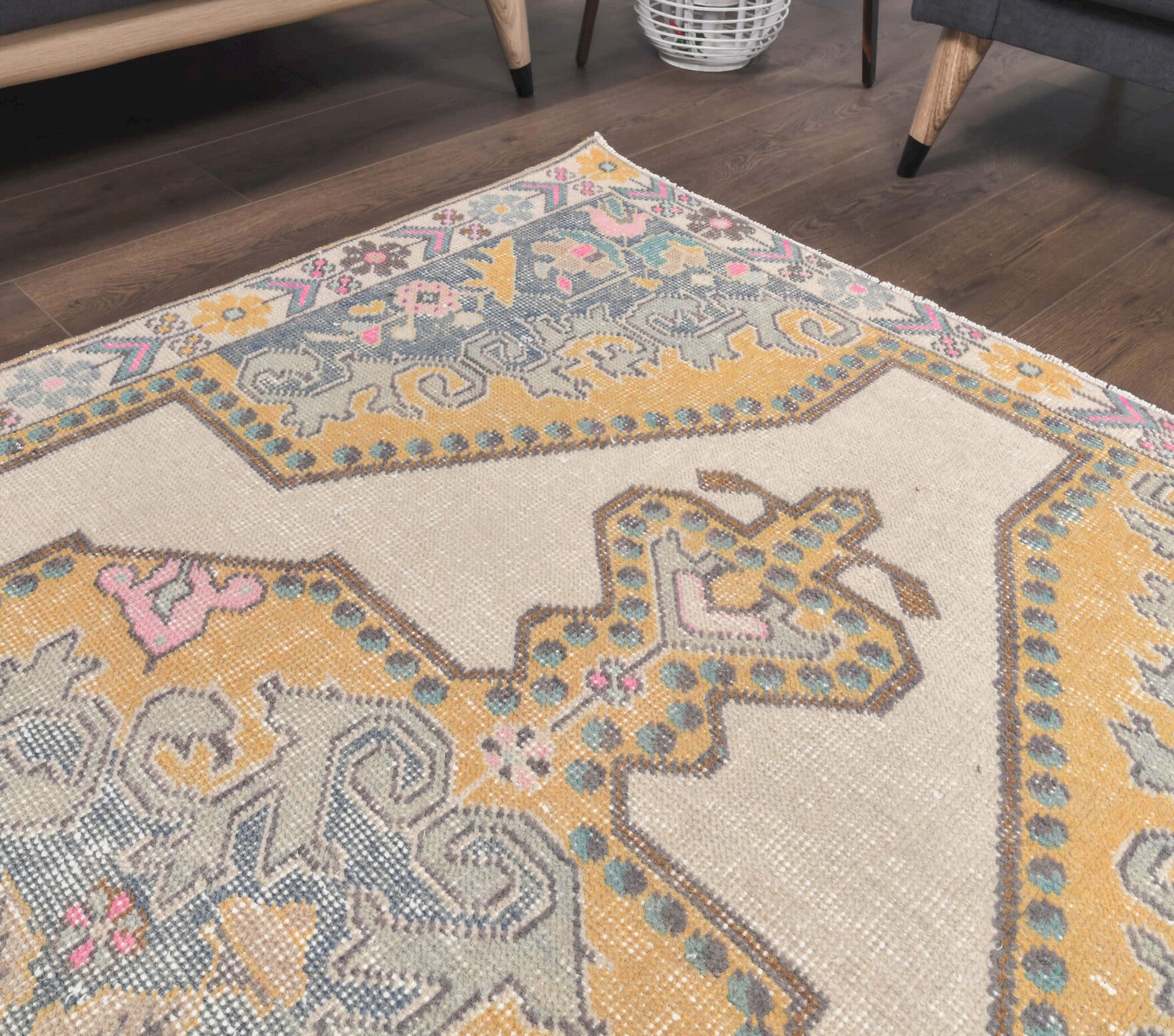 Nesterensema rug: 1970s handmade Anatolian rug with oriental motifs and cotton backing