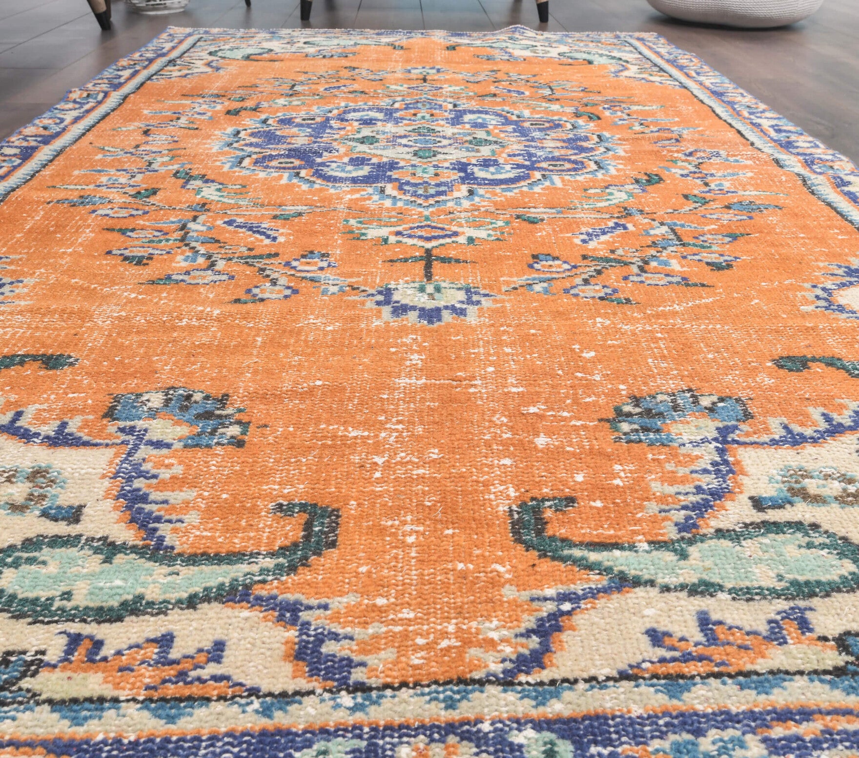 125x205 cm vintage Anatolian area rug – Nihanhayat, low pile, wool