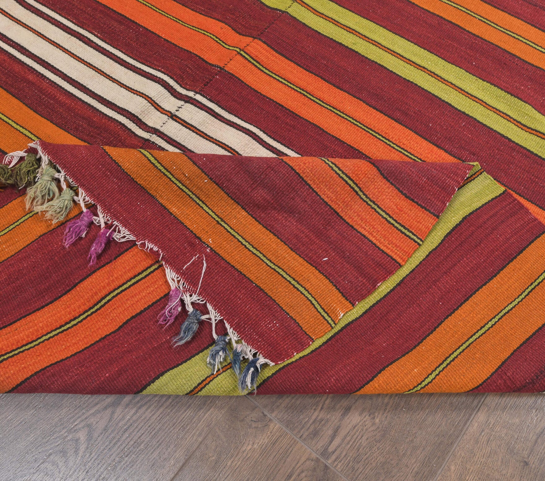 Yapraknur kilim: 1960s handwoven flatweave Anatolian kilim with striped motifs