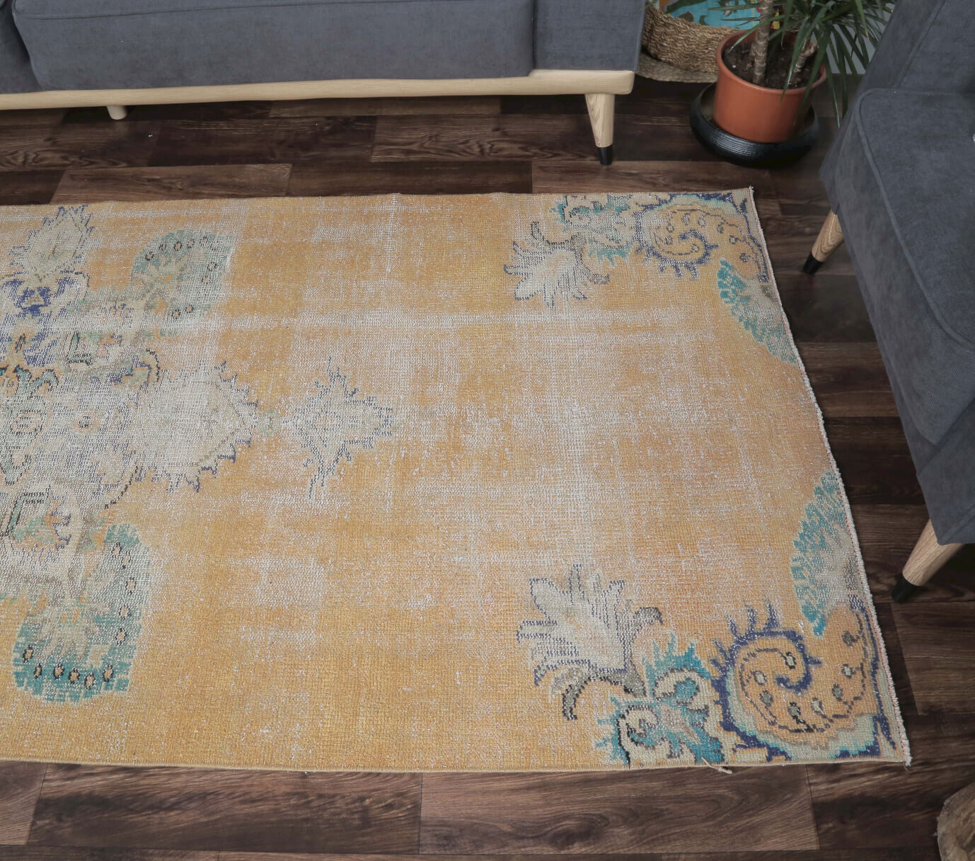 One-of-a-kind 1970s Anatolian vintage area rug in wool, 3'8" x 9'