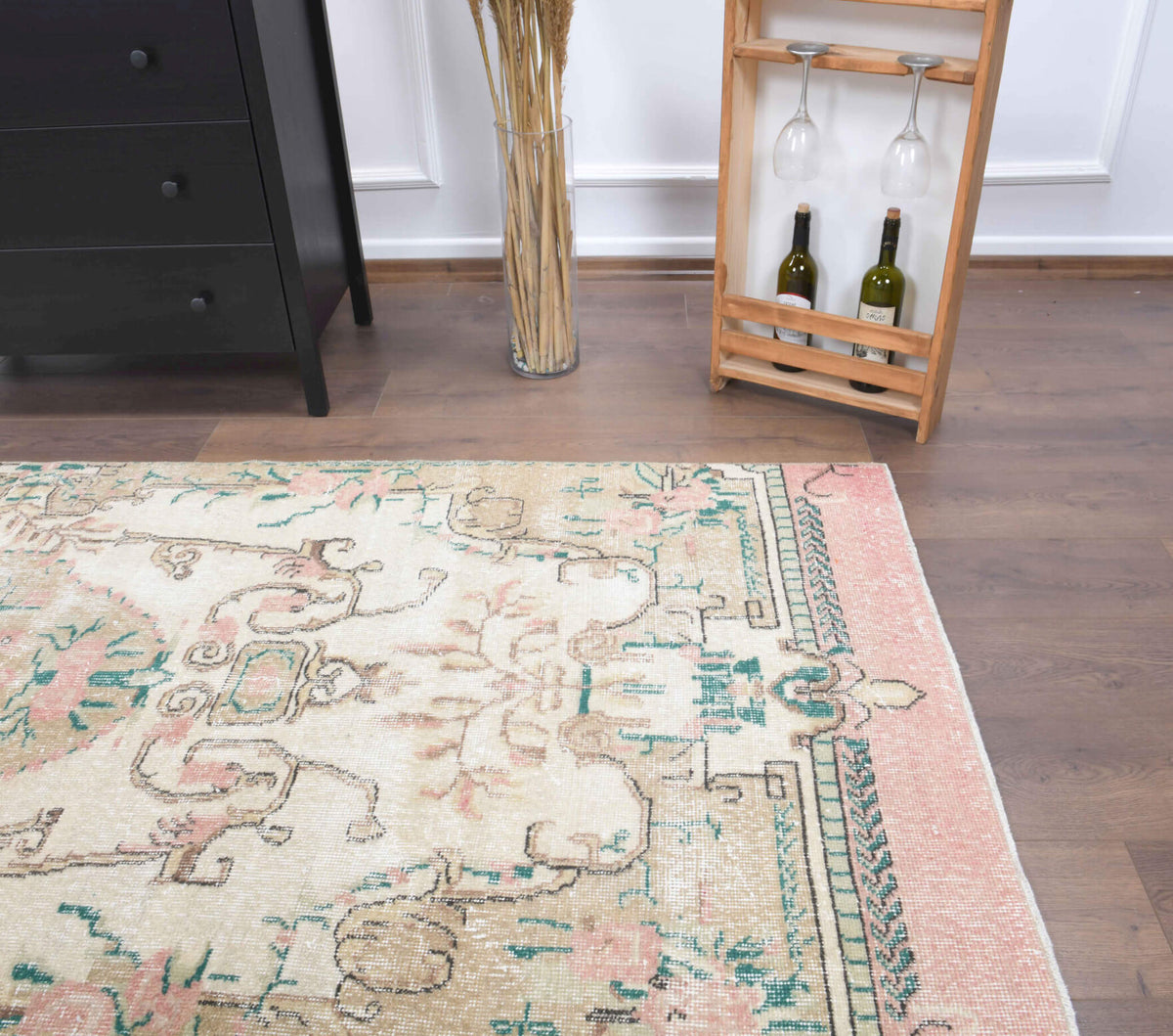 Handmade wool runner from Anatolia, Turkey – 4x9 Wool Vintage Runner Rug 3'7" x 9'5"