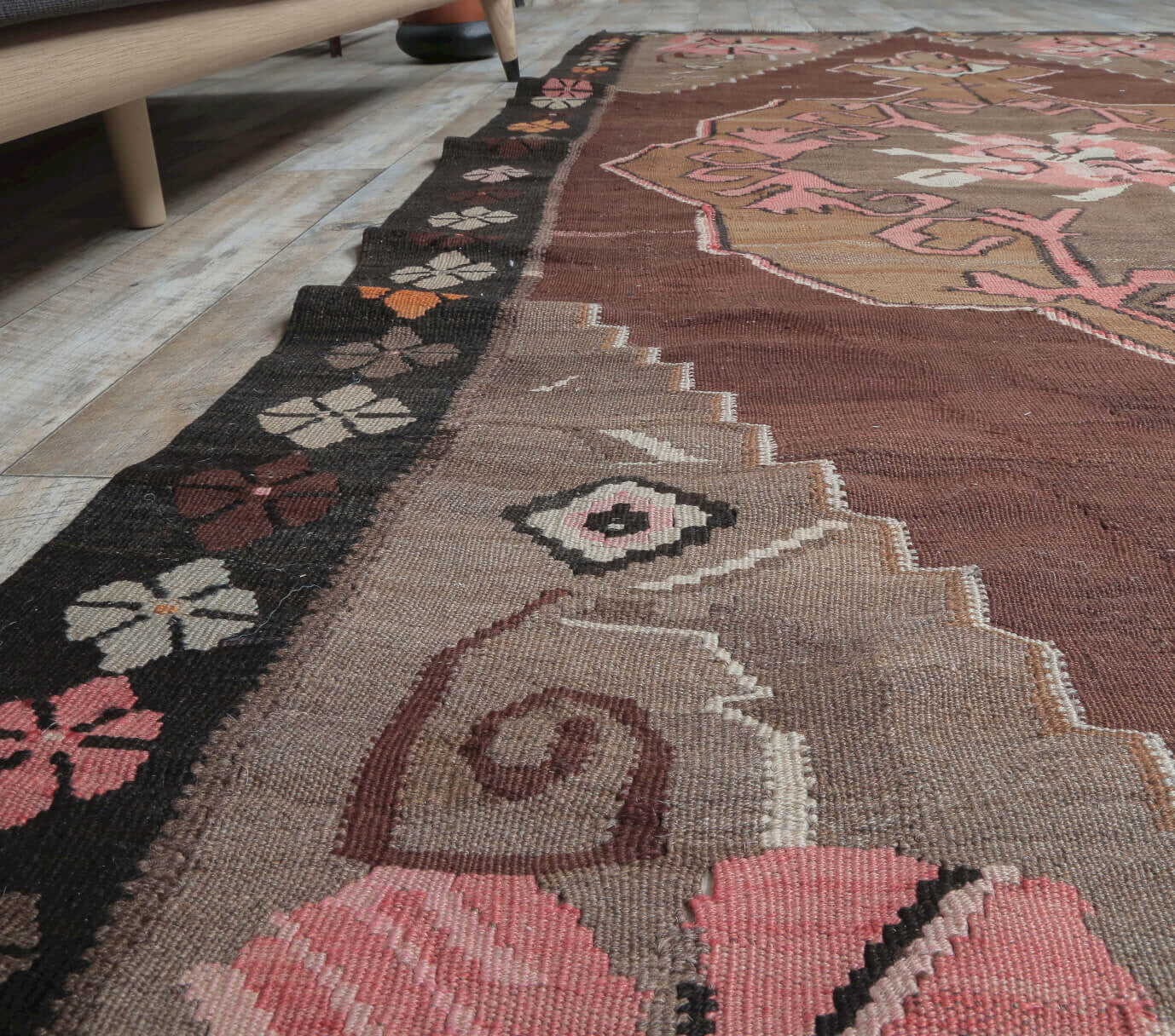 One-of-a-kind 1960s Anatolian vintage kilim rug in wool, 5'1" x 10'11"