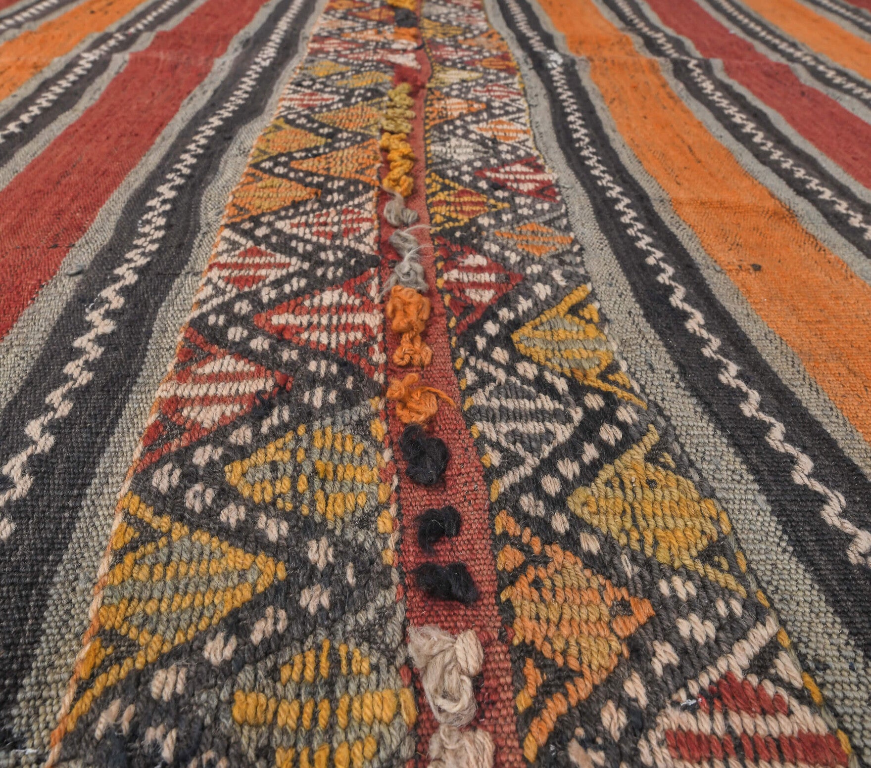One-of-a-kind 1960s Anatolian vintage kilim rug in wool, 5'2" x 6'3"