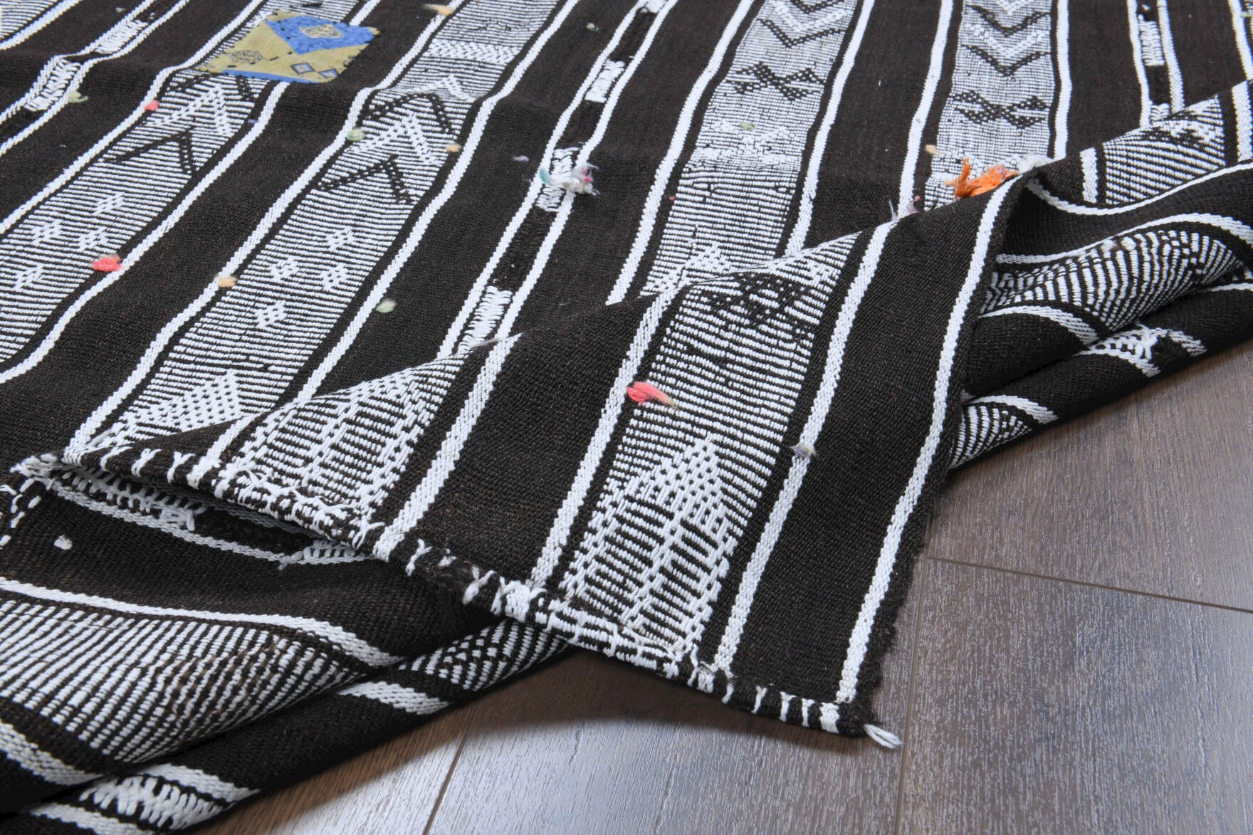 Berilumut kilim: 1960s handwoven flatweave Anatolian kilim with ikat motifs and cotton backing