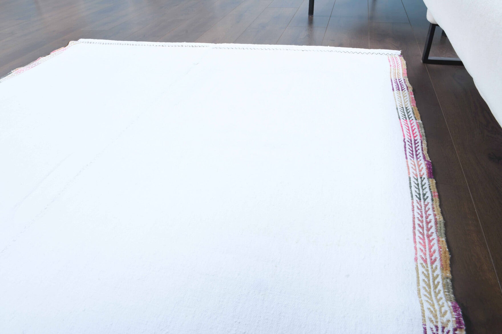Hand-crafted Anatolian vintage kilim Aysenurnaz in wool, 1960s