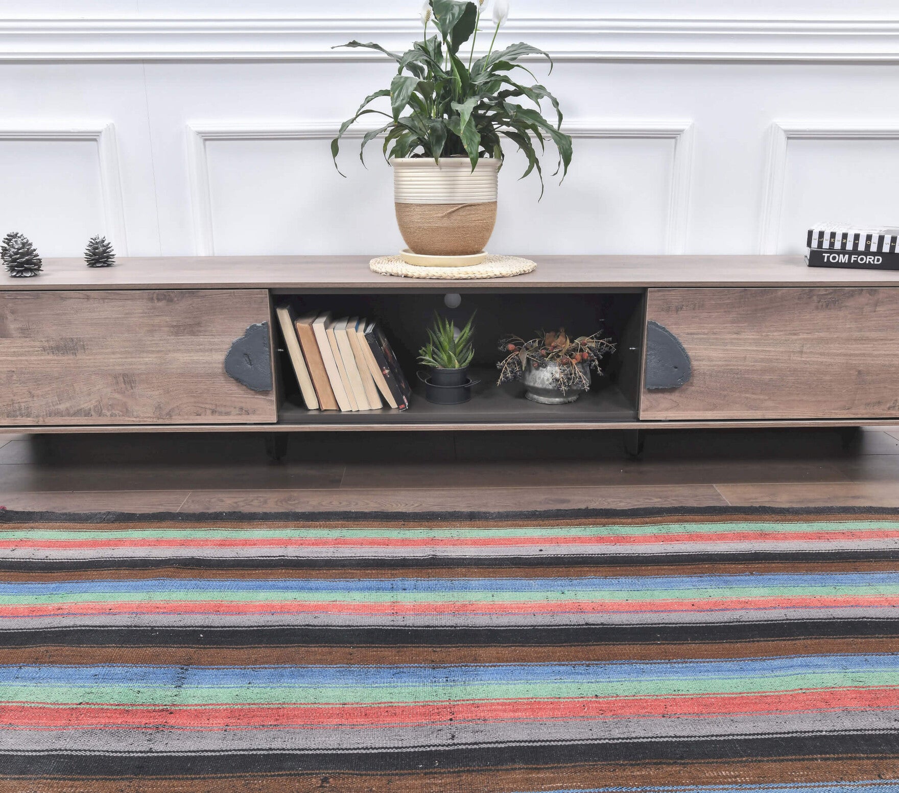One-of-a-kind 1960s Anatolian vintage kilim rug in wool, 5'5" x 6'8"