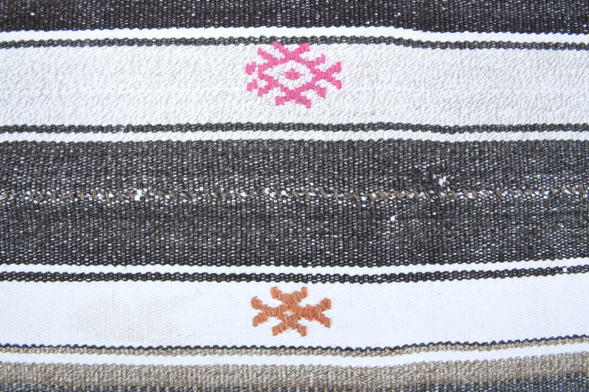 5x8 Handmade Vintage Area Rug