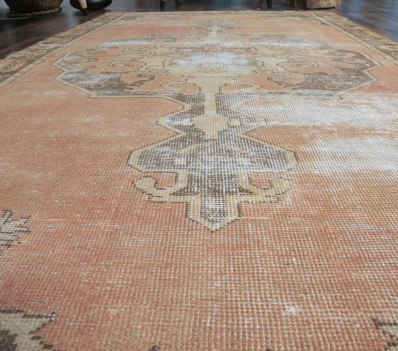 136x228 cm distressed vintage Anatolian area rug – Ihlamurter, low pile, wool