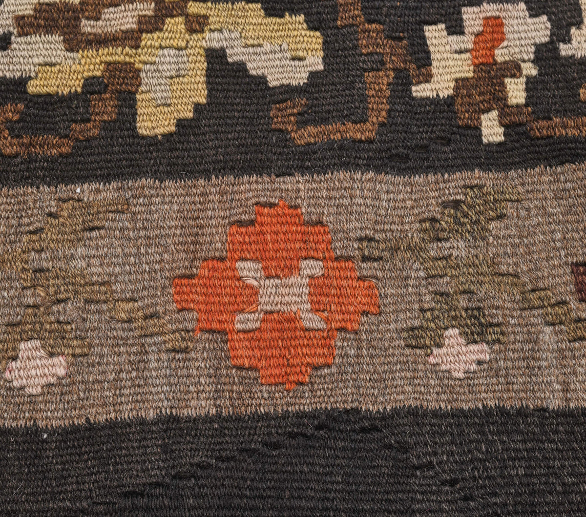 139x230 cm vintage Anatolian kilim rug – Tuznaz, flatweave, wool