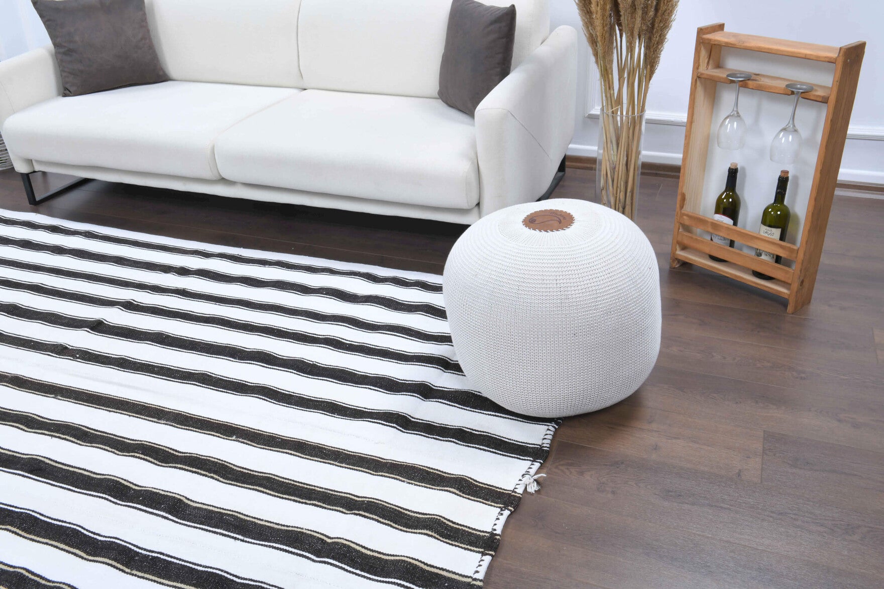 Authentic Anatolian vintage kilim rug (1960s) with striped design – one-of-a-kind at Fame Rugs