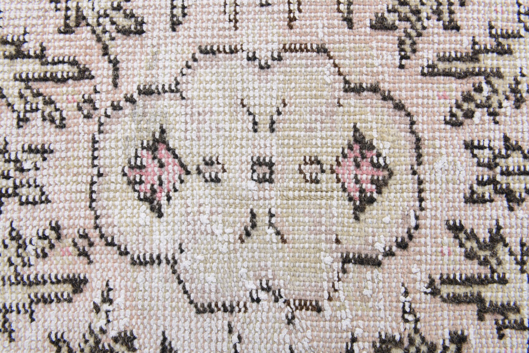 141x260 cm vintage Anatolian area rug – Peykernaz, low pile, wool