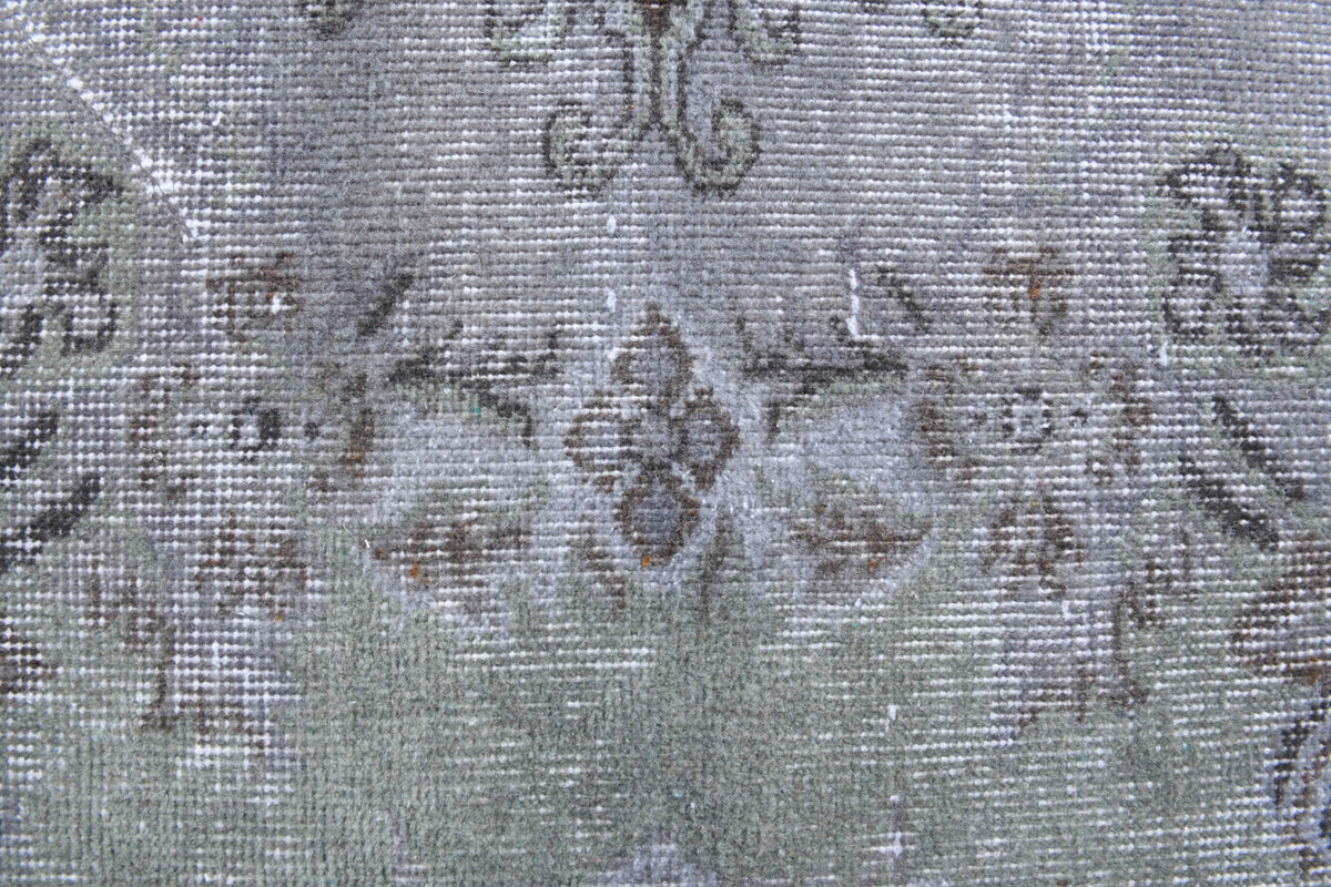 6x10 Handmade Vintage Anatolian Area Rug