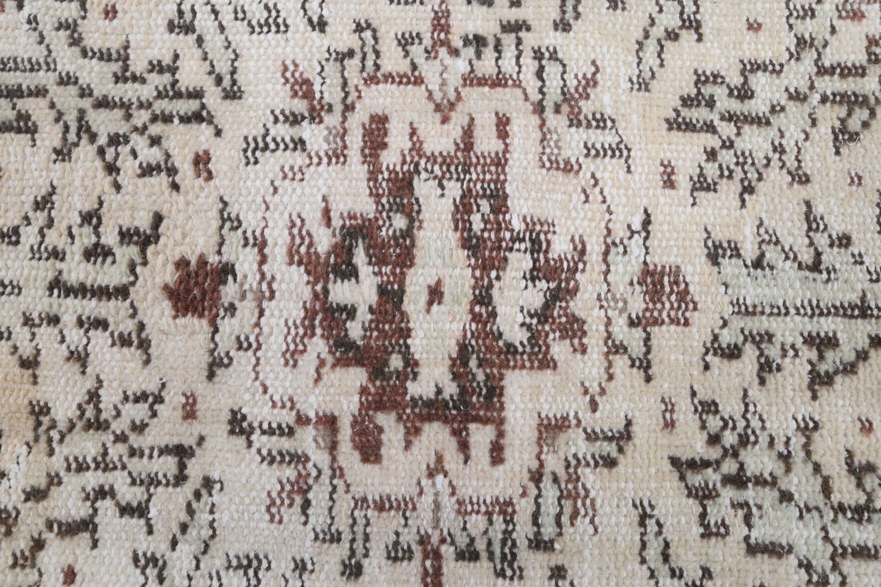 189x302 cm vintage Anatolian area rug – Igdir, low pile, wool