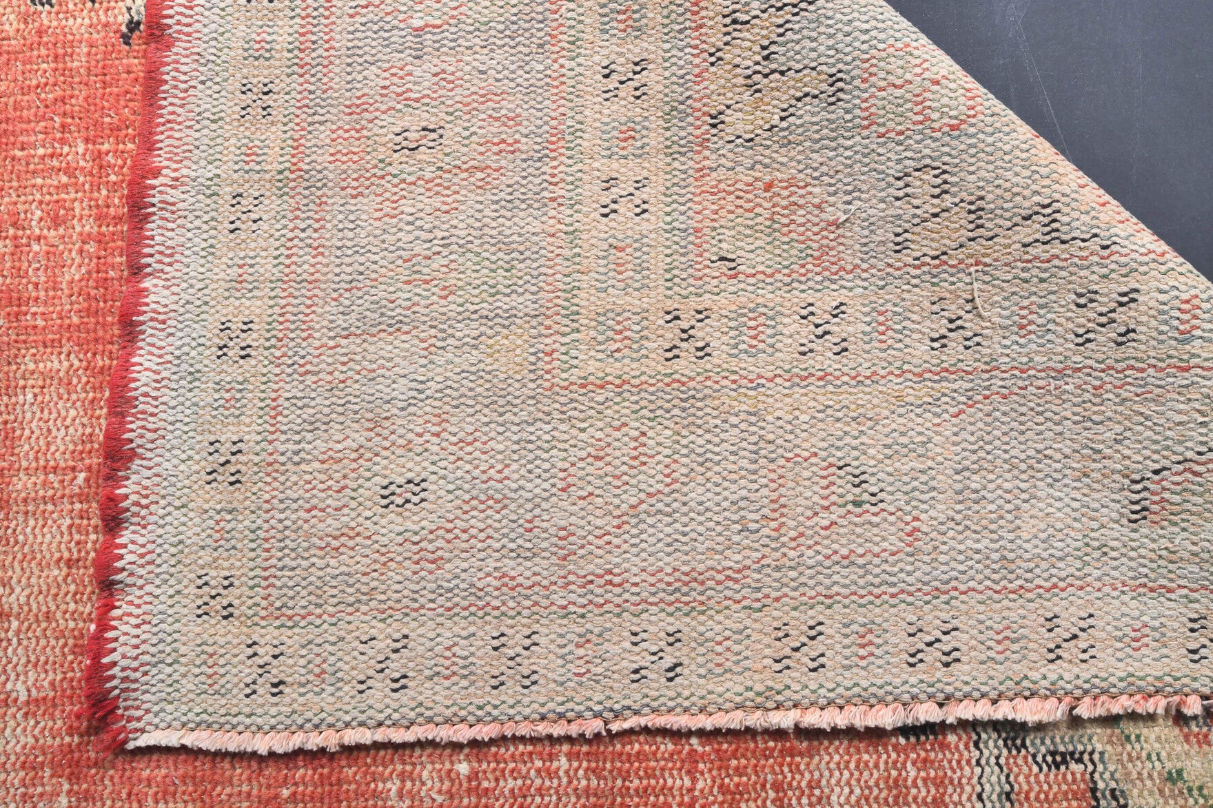 Bayburt rug: 1940s handmade Anatolian rug with oriental motifs and cotton backing