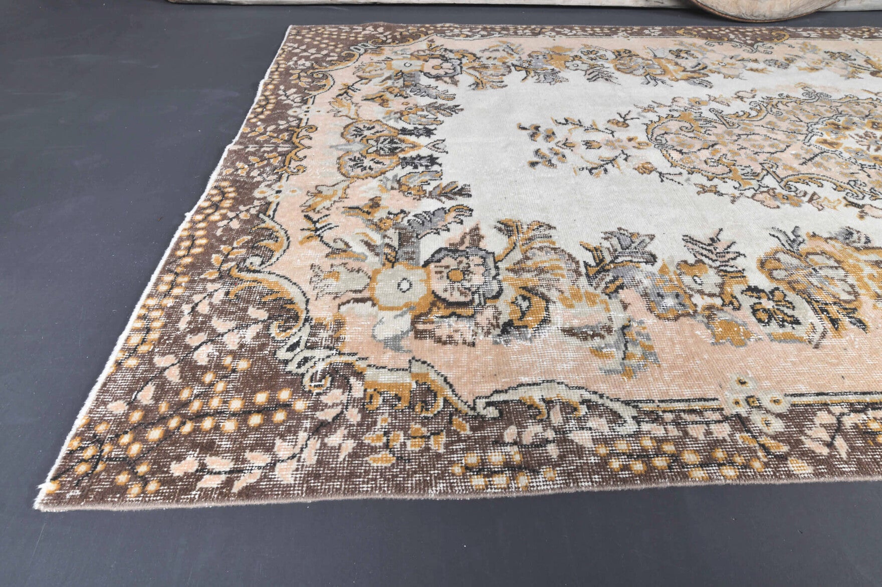 One-of-a-kind 1970s Anatolian vintage area rug in wool, 5'11" x 9'11"