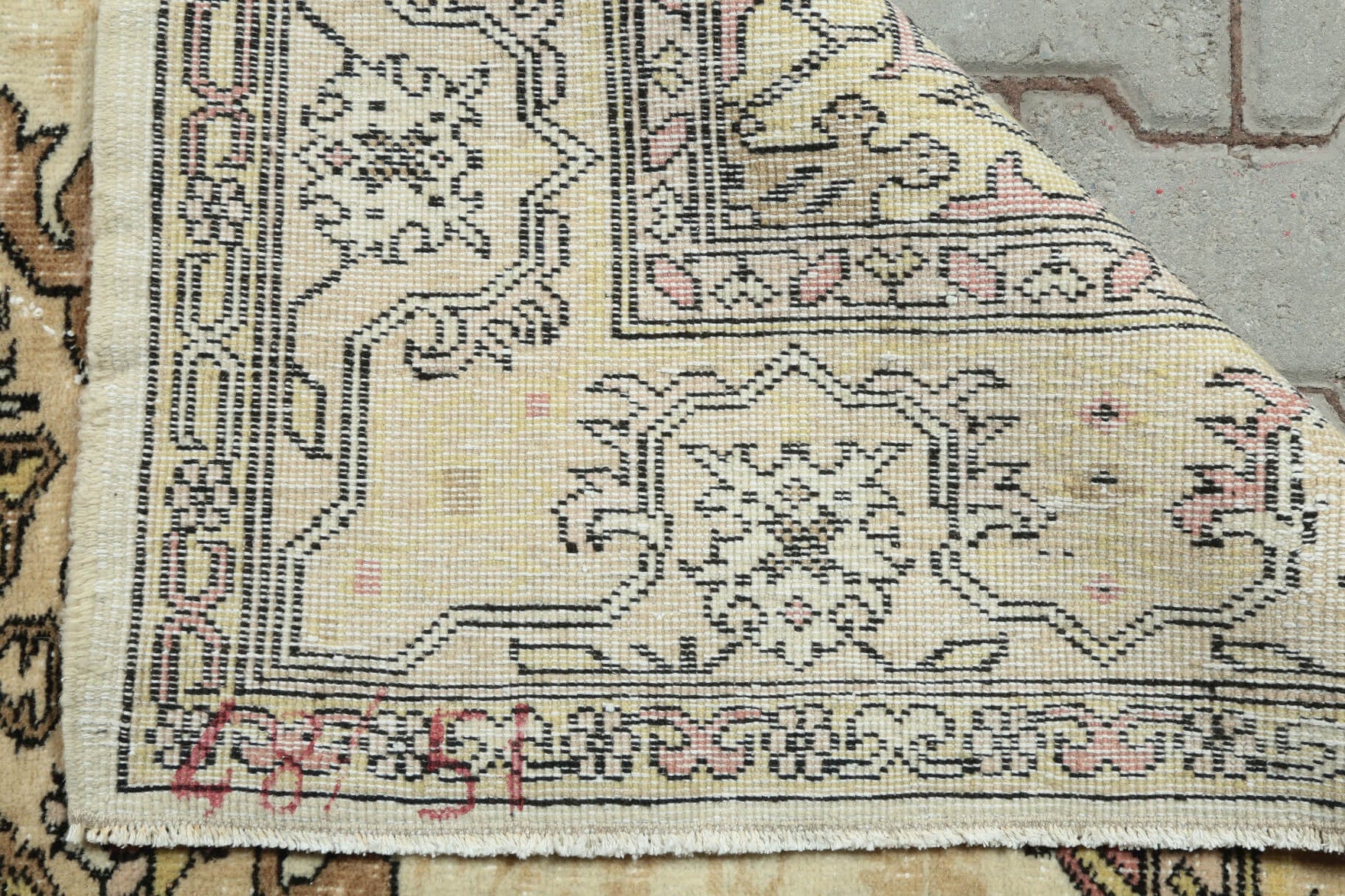 Hand-crafted Anatolian vintage rug Cerensever in wool, 1970s