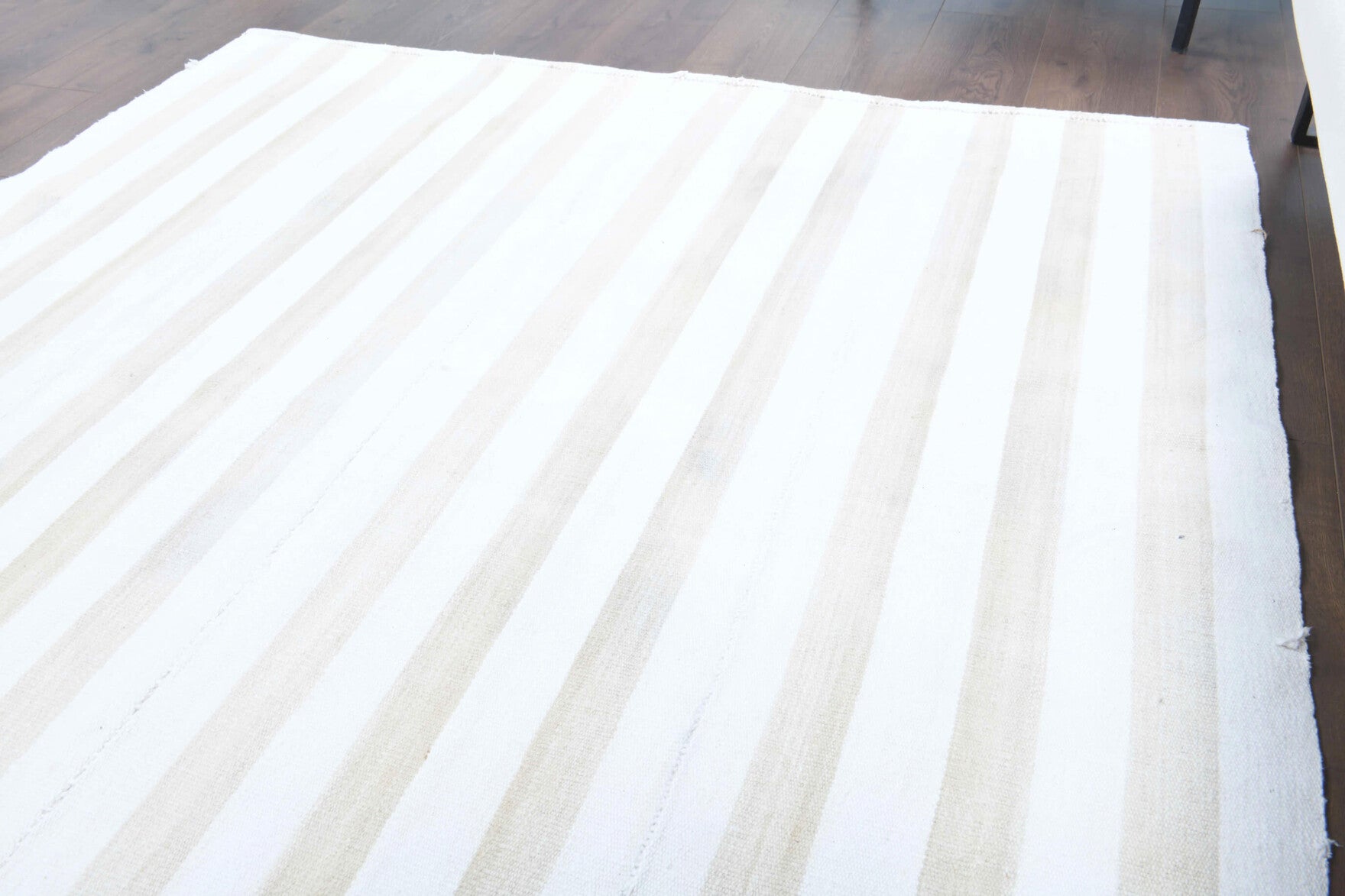 Authentic Anatolian vintage kilim rug (1960s) with striped design – one-of-a-kind at Fame Rugs