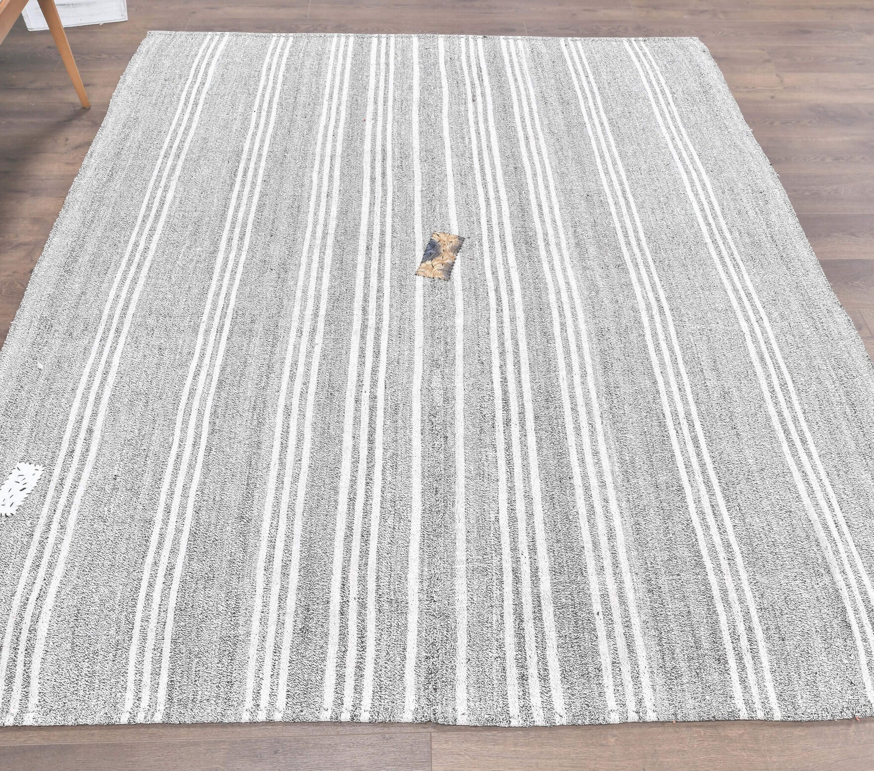 Dildeniz – vintage striped kilim for living room or bedroom, 6'5" x 7'7" (195x232 cm)