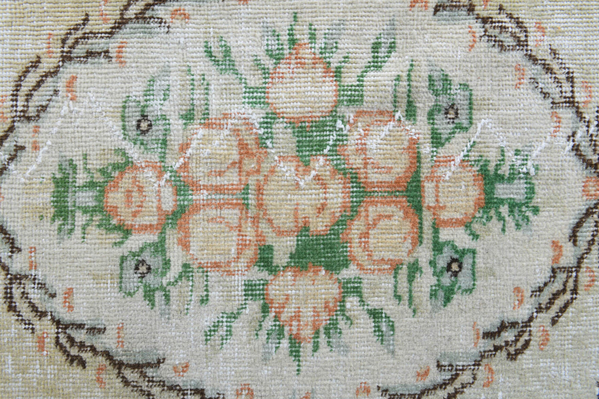 190x281 cm vintage Anatolian area rug – Hilalsel, low pile, wool