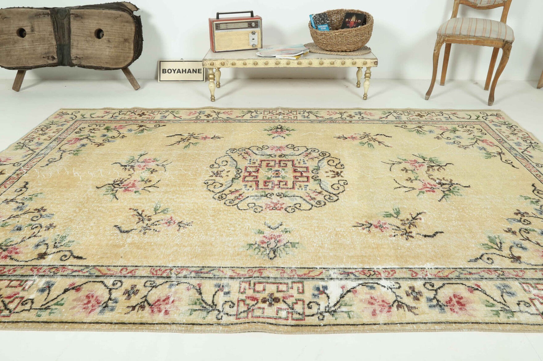 One-of-a-kind 1970s Anatolian vintage area rug in wool, 5'10" x 9'1"