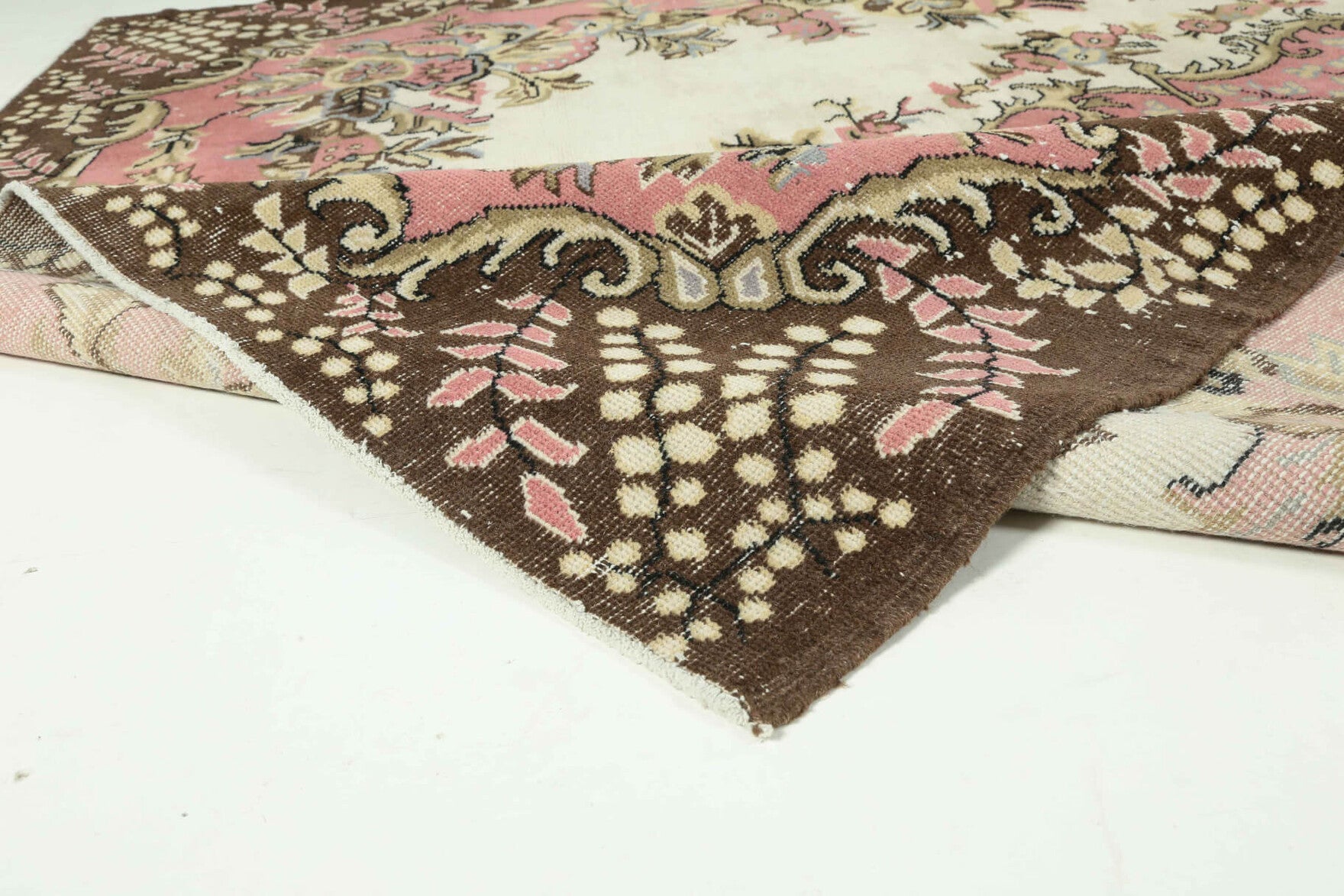 207x298 cm vintage Anatolian area rug – Aristonia, low pile, wool
