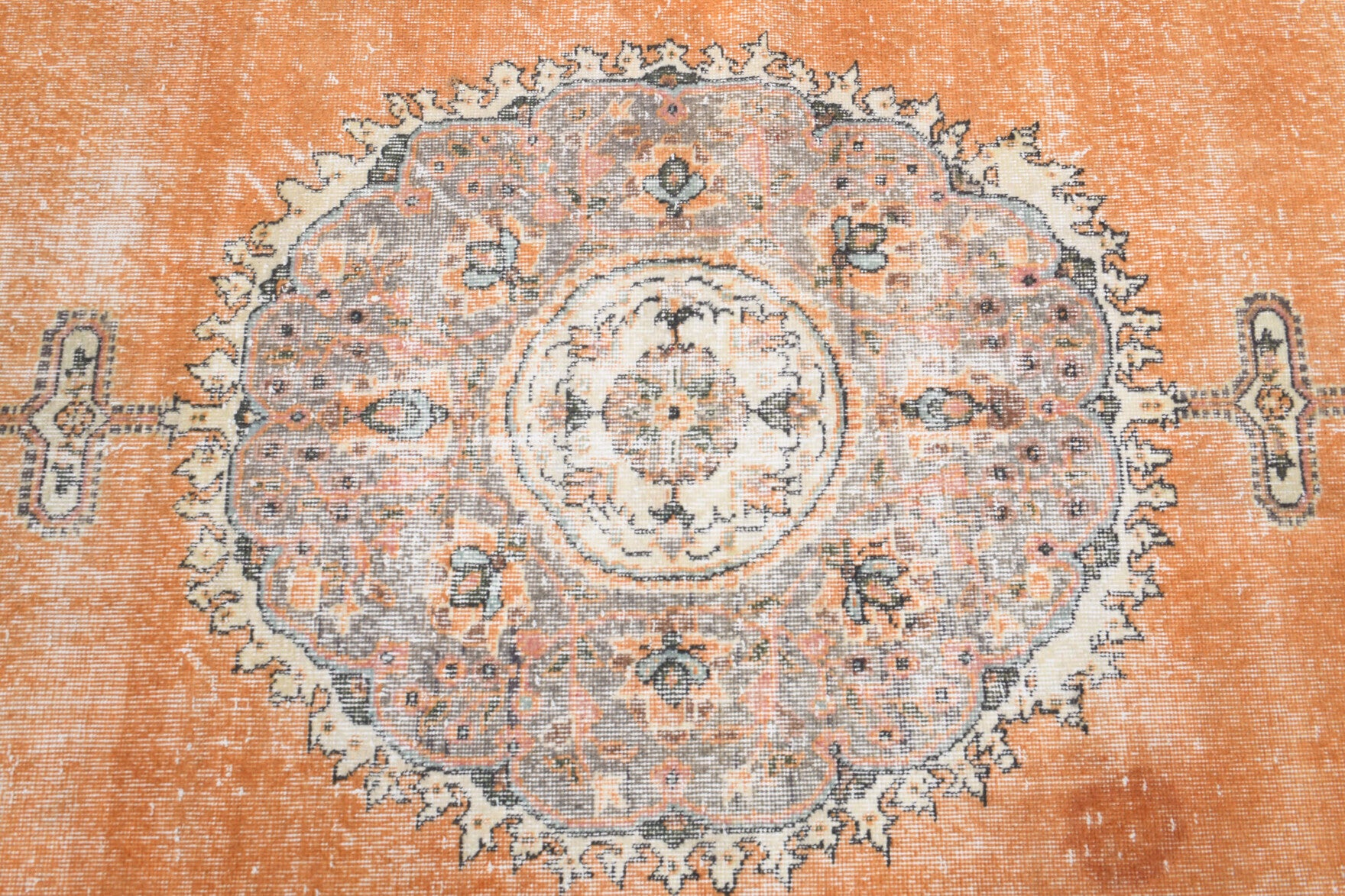 203x332 cm vintage Anatolian area rug – Sedanurhayat, low pile, wool