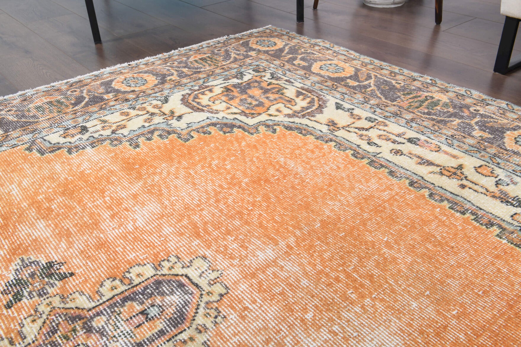 Handmade wool rug from Anatolia, Turkey – Medallion Anatolian Vintage Area Rug 6'8" x 10'11"