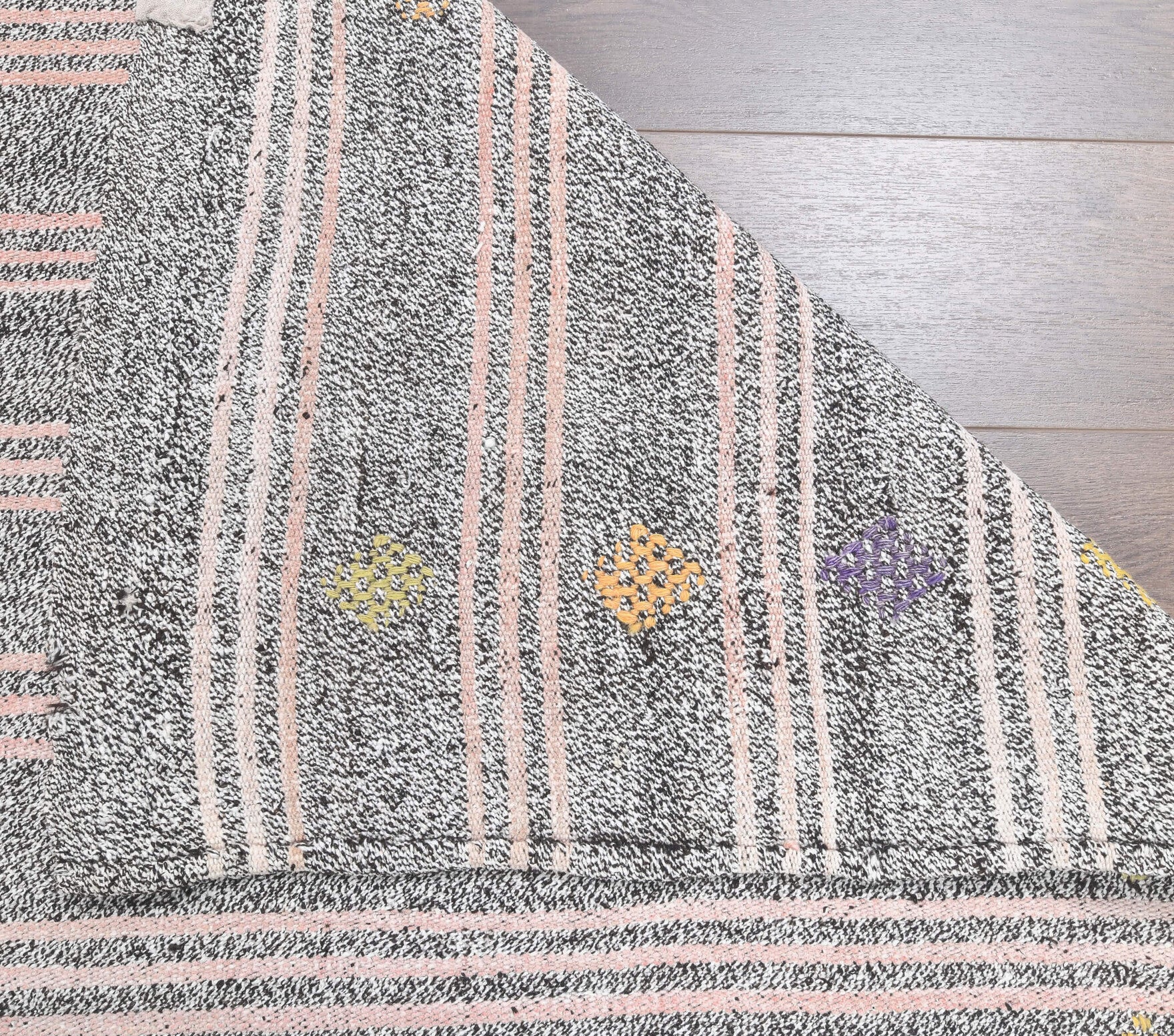 Authentic Anatolian vintage kilim rug (1960s) with striped design – one-of-a-kind at Fame Rugs
