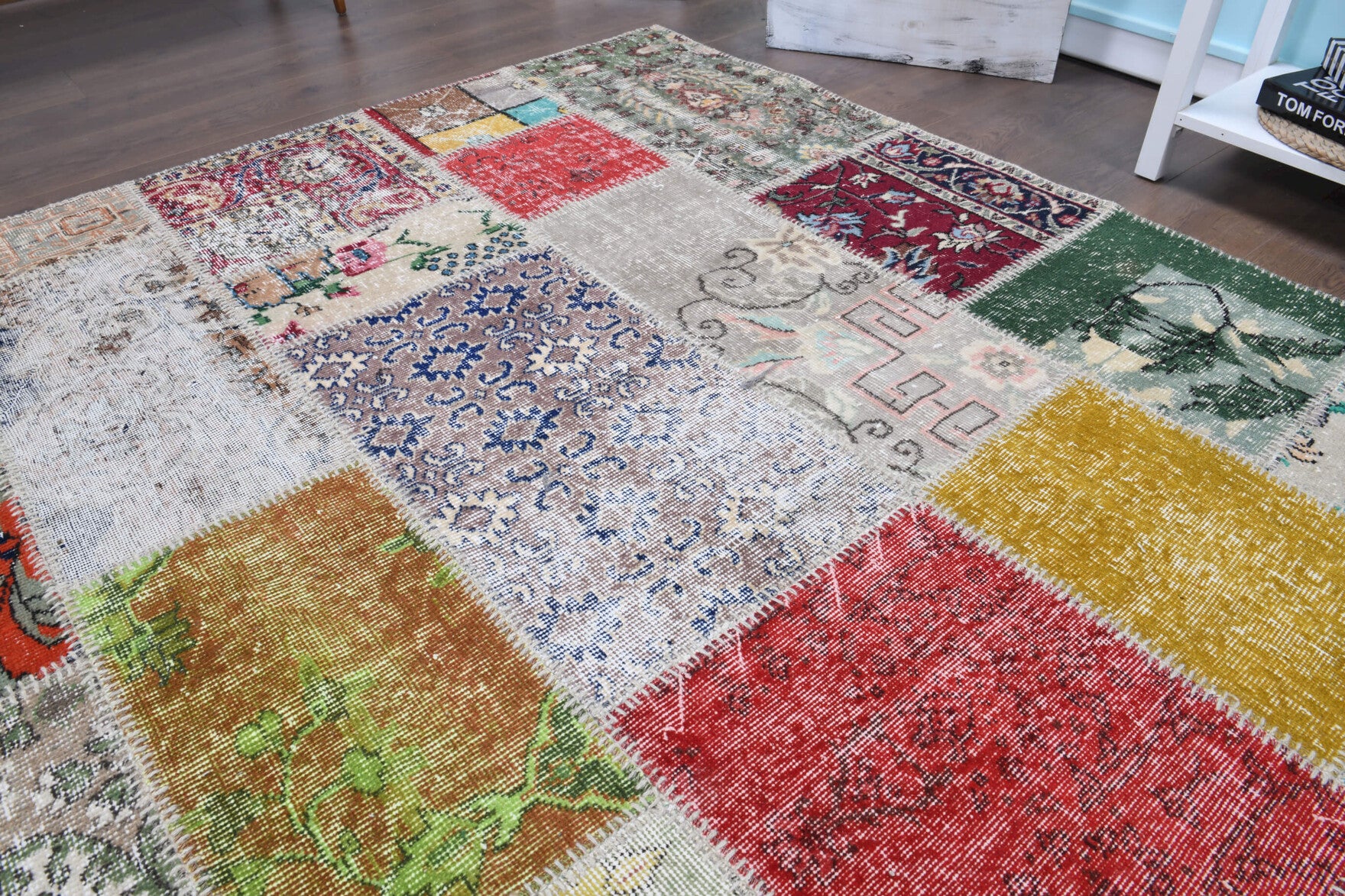 253x303 cm vintage patchwork Anatolian area rug – Ambrosthene, low pile, wool